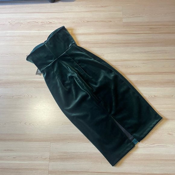 NWT Express Velvet Strapless Dress, Green , XS - Picture 5 of 10